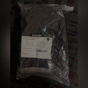 BRAND NEW: Kootek Portable Camping Hammock with Straps